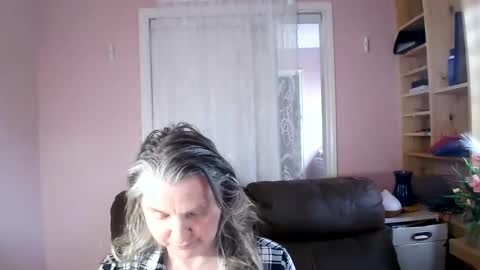 Snapshot of chealsiek chatting on June 9, 2026, 2:06 pm chealsiek online show from June 9, 2026, 2:06 pm