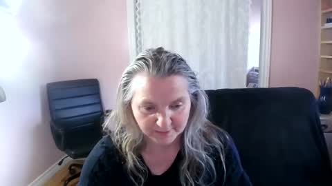 Snapshot of chealsiek chatting on June 16, 2026, 5:04 pm chealsiek online show from June 16, 2026, 5:04 pm