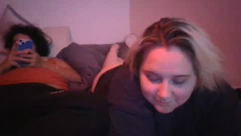 cheekychick420 online show from June 17, 2026, 5:54 am