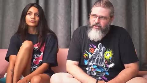 Snapshot of cheeseburgerjesus chatting on December 7, 2024, 1:58 am Cheesburger Jesus and whoever showed up. online show from December 7, 2024, 1:58 am