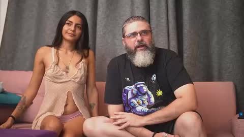 Snapshot of cheeseburgerjesus chatting on December 11, 2024, 10:49 pm Cheesburger Jesus and whoever showed up. online show from December 11, 2024, 10:49 pm