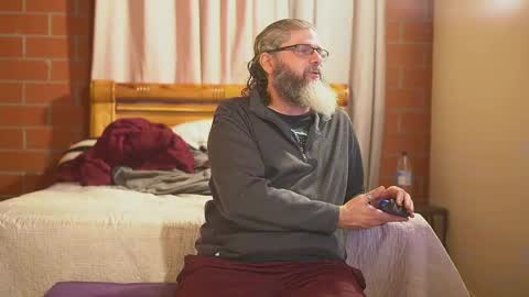 Snapshot of cheeseburgerjesus chatting on February 10, 2025, 3:35 am Cheesburger Jesus and whoever showed up. online show from February 10, 2025, 3:35 am