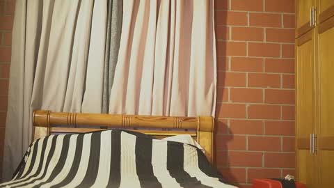 Snapshot of cheeseburgerjesus chatting on October 19, 2025, 4:57 am Cheesburger Jesus and whoever showed up. online show from October 19, 2025, 4:57 am