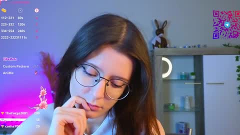 Mona online show from December 13, 2024, 6:27 pm