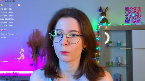 Mona online show from December 30, 2024, 3:02 pm