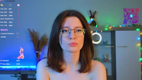 Mona online show from January 31, 2025, 10:21 pm