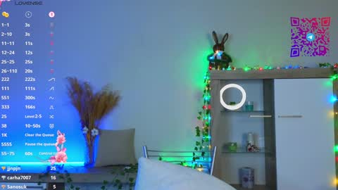 Mona online show from February 7, 2025, 6:24 pm