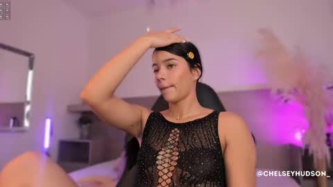 chelsey_hudson online show from October 4, 2025, 12:03 pm