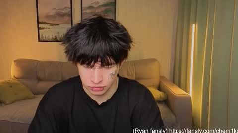 LUCASRYANPVT IS OPEN online show from November 8, 2025, 6:51 pm