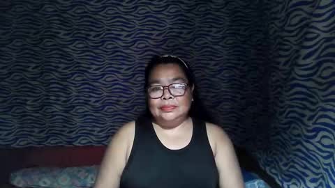 chenita_kits online show from November 16, 2025, 2:22 pm