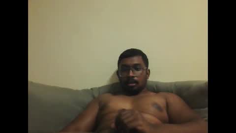 chennaibull1011 online show from April 27, 2026, 6:28 pm