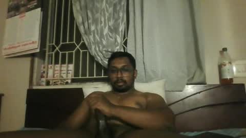 Snapshot of chennaibull1011 chatting on June 12, 2026, 6:40 pm chennaibull1011 online show from June 12, 2026, 6:40 pm