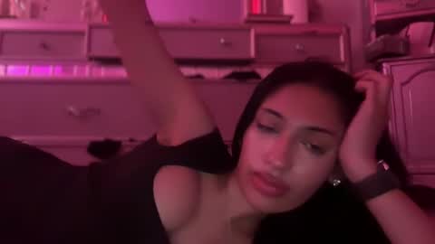 cherliecarmen online show from February 15, 2025, 9:59 pm