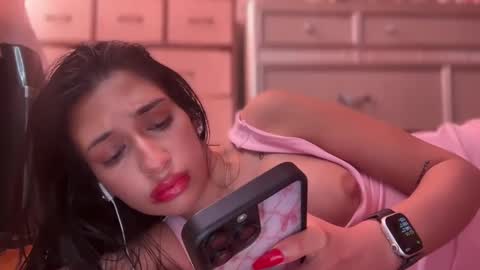 cherliecarmen online show from February 17, 2025, 8:36 pm