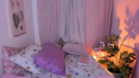 Snapshot of cherries_and_wine_ chatting on May 7, 2026, 11:54 pm cherries_and_wine_ online show from May 7, 2026, 11:54 pm