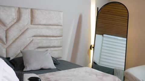 Snapshot of cherry_bunnyx chatting on June 4, 2026, 4:40 am cherry_bunnyx online show from June 4, 2026, 4:40 am