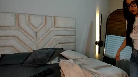 Snapshot of cherry_bunnyx chatting on June 14, 2026, 4:03 am cherry_bunnyx online show from June 14, 2026, 4:03 am