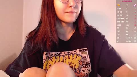 Snapshot of cherry_hazzze chatting on March 9, 2025, 1:26 pm Cheryl online show from March 9, 2025, 1:26 pm