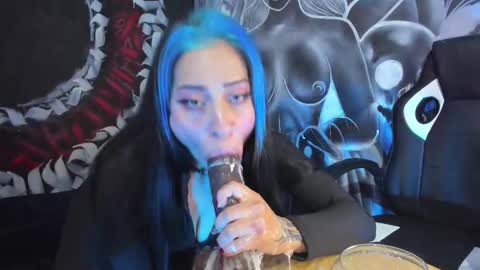 cherry jenklins87 online show from March 18, 2026, 1:36 pm