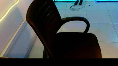 Snapshot of cherry_midny chatting on May 30, 2026, 6:10 am CHERRY online show from May 30, 2026, 6:10 am