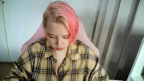 Snapshot of cherrybaby_0 chatting on June 15, 2026, 11:01 am cherrybaby_0 online show from June 15, 2026, 11:01 am