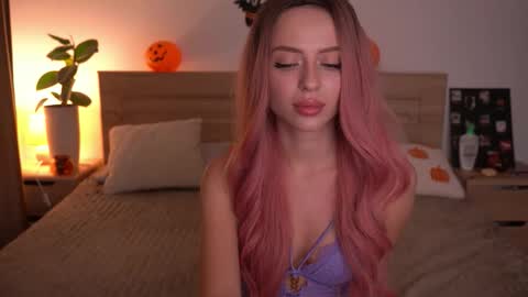 Snapshot of cherryblossom224 chatting on October 27, 2025, 10:47 pm Alisha online show from October 27, 2025, 10:47 pm