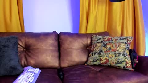 Snapshot of cherryblow_ chatting on November 14, 2025, 7:45 pm Cherry Glow online show from November 14, 2025, 7:45 pm