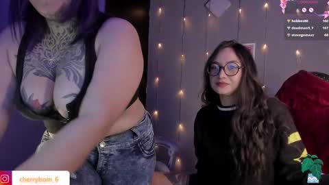 Snapshot of cherrybom_ chatting on January 28, 2025, 8:47 am dayis independent model online show from January 28, 2025, 8:47 am