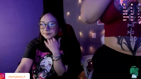 Snapshot of cherrybom_ chatting on February 7, 2025, 5:20 am dayis independent model online show from February 7, 2025, 5:20 am