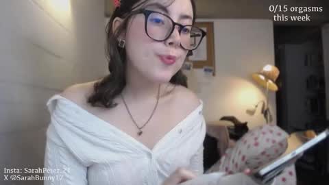 Snapshot of cherrybunny21 chatting on September 9, 2025, 11:48 pm Sarah Prez online show from September 9, 2025, 11:48 pm