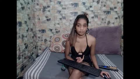 Snapshot of cherryindian694u chatting on May 8, 2026, 5:35 am leah is the name online show from May 8, 2026, 5:35 am