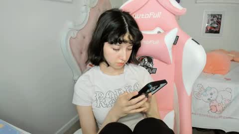 Snapshot of cherrymafer666 chatting on May 14, 2026, 4:41 am cherrycute666 online show from May 14, 2026, 4:41 am