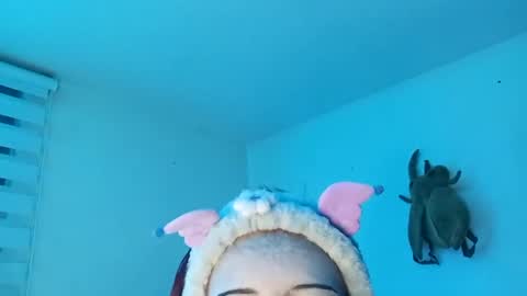 Snapshot of cherrywitchy chatting on January 21, 2025, 5:27 am Cherry online show from January 21, 2025, 5:27 am