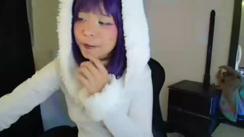 Snapshot of cherrywitchy chatting on February 25, 2025, 3:09 am Cherry online show from February 25, 2025, 3:09 am