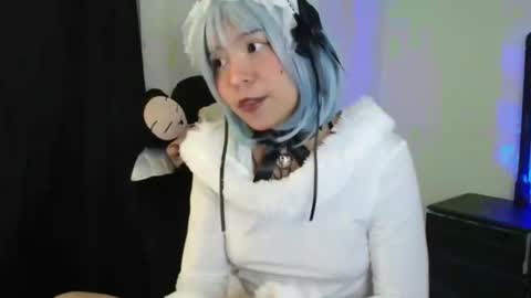 Snapshot of cherrywitchy chatting on March 3, 2025, 3:19 am Cherry online show from March 3, 2025, 3:19 am