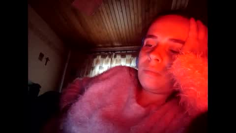 Snapshot of cherymoon89 chatting on December 10, 2024, 10:38 am CherryMoon online show from December 10, 2024, 10:38 am