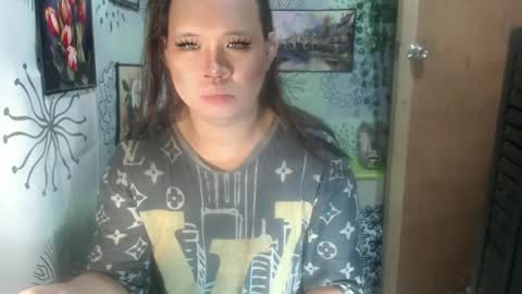 chescahotxxxl online show from January 6, 2025, 8:07 pm