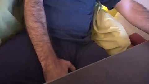 Snapshot of cheslongss chatting on October 10, 2025, 3:33 pm Ches Long online show from October 10, 2025, 3:33 pm