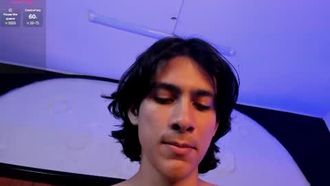 Cheys online show from July 28, 2026, 7:39 pm
