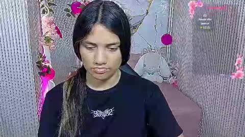 Snapshot of chiara_tay chatting on July 2, 2026, 7:09 pm Chiara online show from July 2, 2026, 7:09 pm