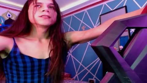 Snapshot of chico_explosivo chatting on December 21, 2025, 12:51 am chico_explosivo online show from December 21, 2025, 12:51 am