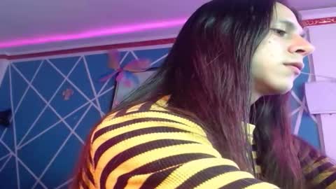 Snapshot of chico_explosivo chatting on February 16, 2026, 12:40 am chico_explosivo online show from February 16, 2026, 12:40 am