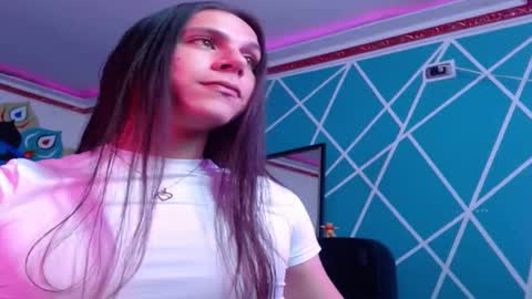 Snapshot of chico_explosivo chatting on March 9, 2026, 12:25 am chico_explosivo online show from March 9, 2026, 12:25 am