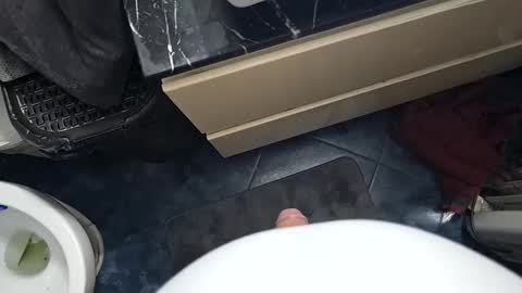 chicocaliente9301 online show from February 25, 2026, 7:45 pm