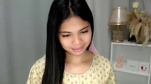 CRISTINE3. online show from May 17, 2026, 10:39 pm