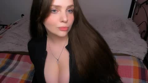 lalaland online show from April 25, 2026, 3:53 pm