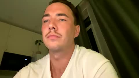 ChillyVillie online show from June 10, 2026, 10:19 pm