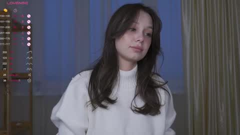 Snapshot of chillgirlll chatting on November 13, 2025, 5:06 am Nicole online show from November 13, 2025, 5:06 am