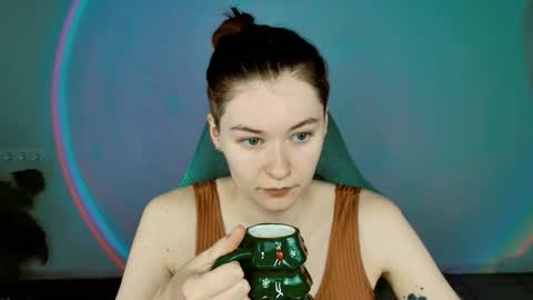 Bella online show from December 23, 2025, 9:07 am