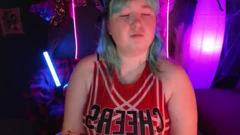 Snapshot of chimberwol chatting on October 29, 2025, 2:25 am Chim-Chim online show from October 29, 2025, 2:25 am